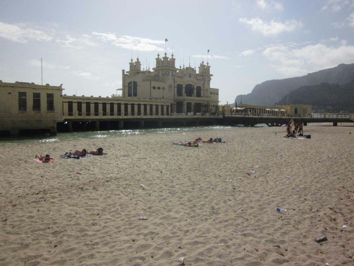 Mondello Beach Holyday Palerme Extérieur photo